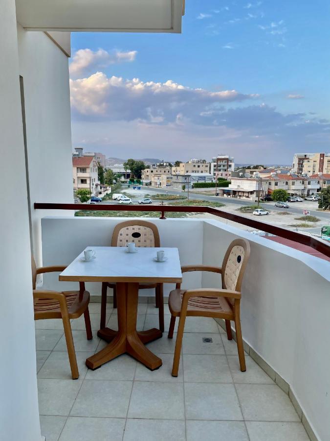 Cyprus Penelope Appartement Larnaca Buitenkant foto